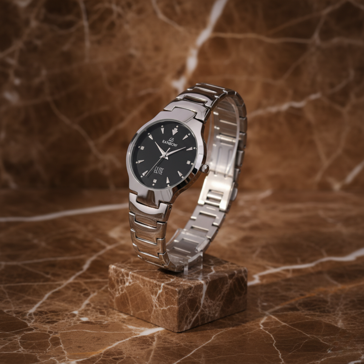 Silver Round Watch – Black Dial (Variant)